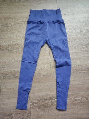 Alphalete OG Revival Leggings- Comet, Size Medium